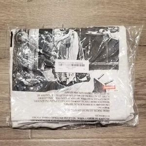 Supreme FW18 Hiding from Indian Tee Grey
